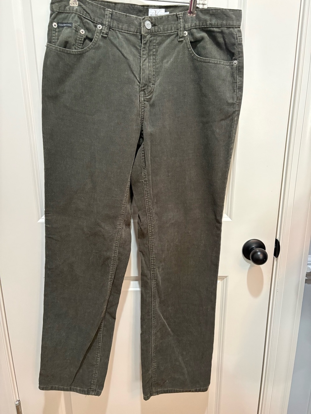 Vintage Y2K Calvin Klein Corduroy Women’s Jeans in Army Green